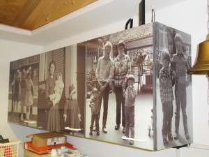 Muursticker (B), keukenkastjes, keukenkast, oude foto's, glans laminaat, meubelsticker
