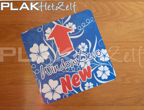 Vloer sticker op product promotie, houten vloer, PLAKhetZelf