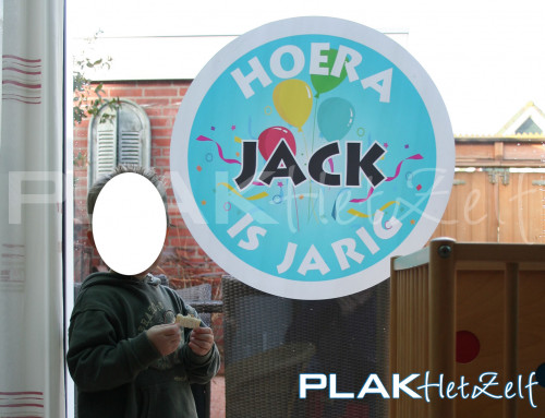 Statische raamsticker, wit, verjaardag, eigen ontwerp